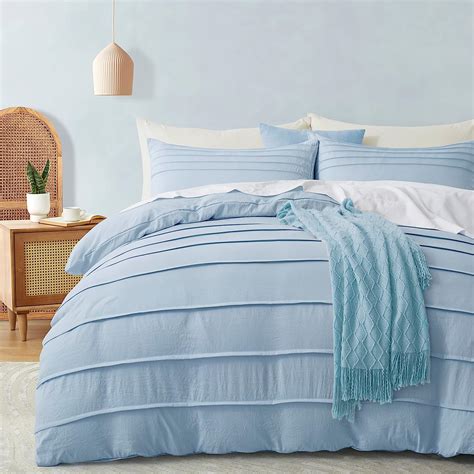 Amazon.com: Oli Anderson Airy Blue Duvet Cover Queen Size - Pleated ...