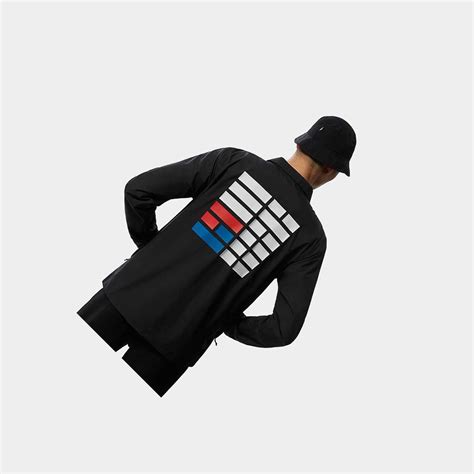 The North Face Insulated Jackets India Online - Black Men International ...