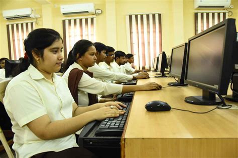 Computer Technology Lab 的图像结果