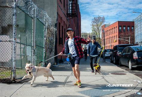 How Many Steps in a Mile? Walking + Running Guide — Runstreet