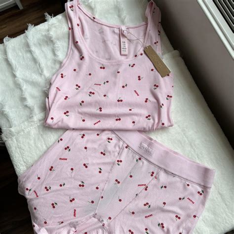 NWT Skims Valentines Day Collection Cherry Lounge... - Depop