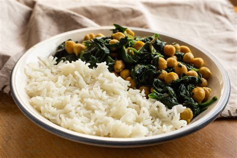 Saag with Chickpeas | Dukes® Weight Loss