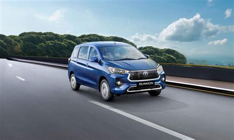 Toyota Rumion MPV In India Faces Extended Waiting Period!