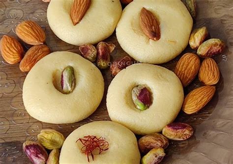 Instant Mawa Peda Recipe by Ankita Bhavsar - Cookpad