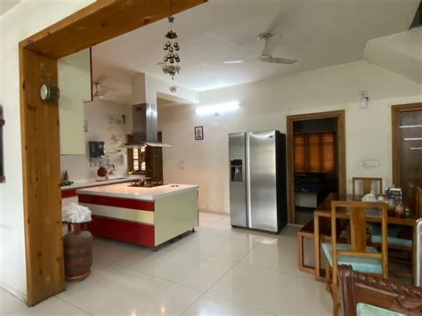 Villa-Bungalows for Sell in Dev Kutir 3 Iscon Ambli Road, Ahmedabad ...