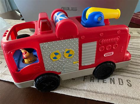 Fisher price little people helping others fire truck multicolor – Artofit