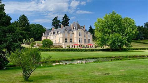 CHATEAU D'ARDREE (Saint-Antoine-du-Rocher) - B&B Reviews & Photos ...