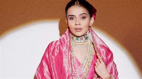 5 stylish blouses every woman should own in her wardrobe