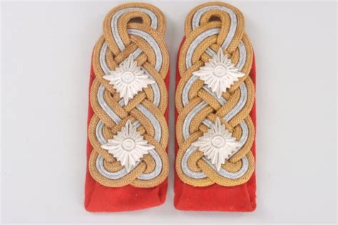 ratisbon's | Heer General Martin Gareis - Schulterstücke im Rang eines ...