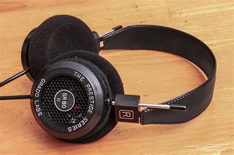 Choosing the Best Open Back Headphones - Deliblogic
