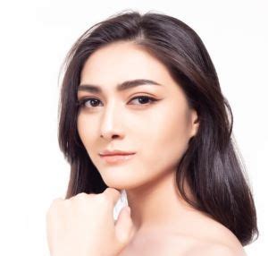 Ubtan Face Wash for Tan Removal & Brightens Skin – 100ml