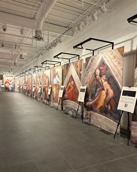 Macy's — Warwick Mall