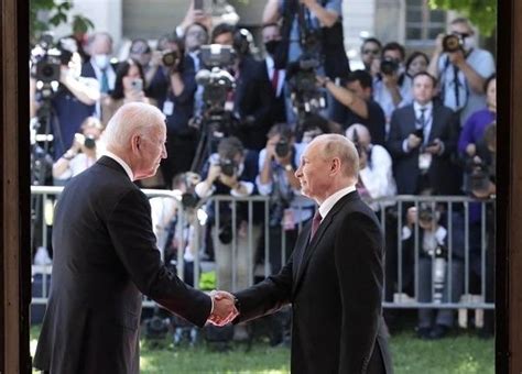 Ukraine Crisis deepens as Russia recognises Lugansk, Donetsk - IBTimes ...