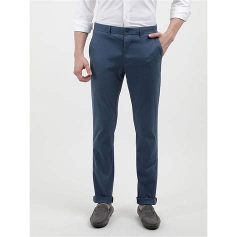 Buy Tommy Hilfiger CHINO BLEECKER 1985 PIMA COTTO Men Blue Formal ...