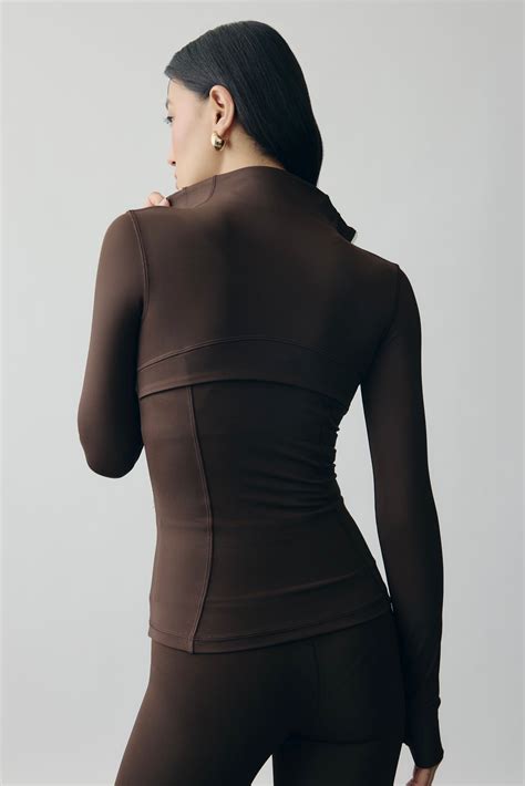 Form Track Jacket in Mocha – Pace Active Designs Private Limited