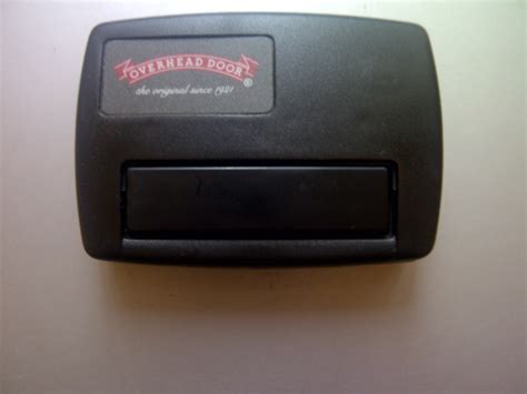 Overhead Door Legacy Programming Remote 的图像结果