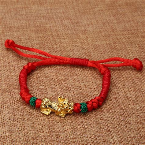 厂家直供批发编织红绳镀金如意貔貅女士手链创意情侣手链小礼品-阿里巴巴
