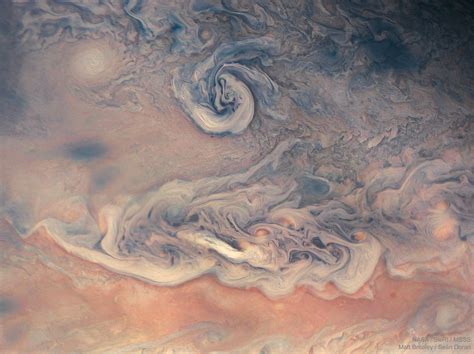APOD: 2018 November 21 - Swirls and Colors on Jupiter from Juno