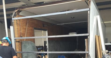 Enclosed Trailer Repair 的图像结果