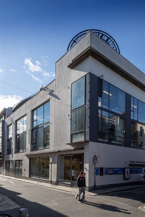 The Papal Cross, Sam Stephenson’s Central Bank and 29 other eye ...