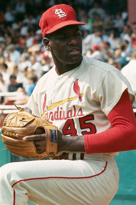 Legendary Baseball Hall of Famer Bob Gibson Dies at 84