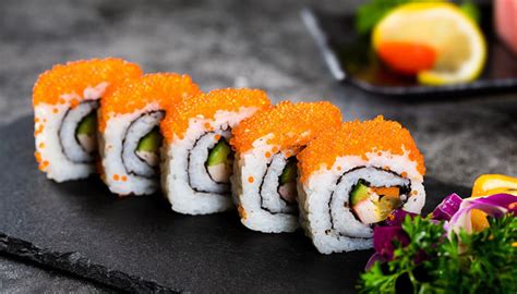 日本寿司怎么做，需要什么材料-