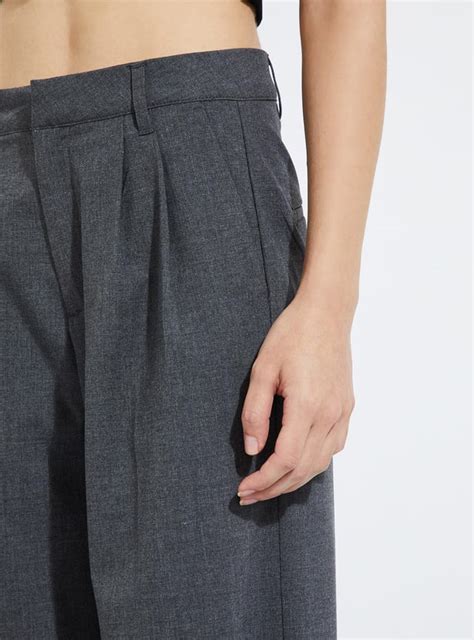 Buy URB_N Women Korean Fit Pleated Trousers Online at just Rs. 1199.0 ...