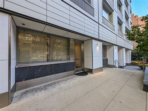 211 E 70th St, New York, NY 10021 - 211 East 70th Street | LoopNet