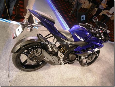 Yamaha R15 V2.0 vs Yamaha R15-S – Spec Sheet Comparison » Car Blog India