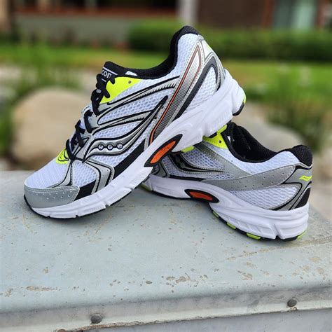 sam edelman putty suede