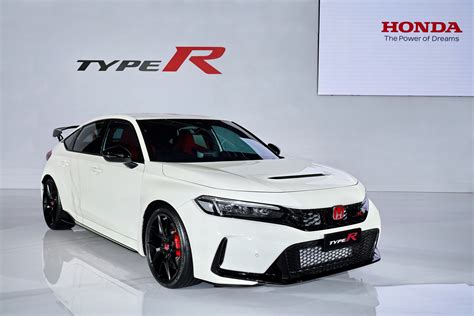 Honda Malaysia Offers RM80,000 Discount on Civic Type R FL5 for October 2024 – Nextrift
