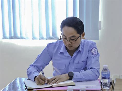 VP.Start engineers met with EDC Battambang to plan the deployment of ...