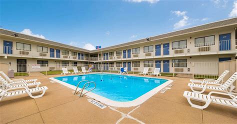 Motel 6 Greenville Tx ₹ 4,610. Greenville Hotel Deals & Reviews - KAYAK
