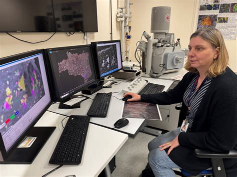 Sara Russell: How to become a planetary scientist | Interviews