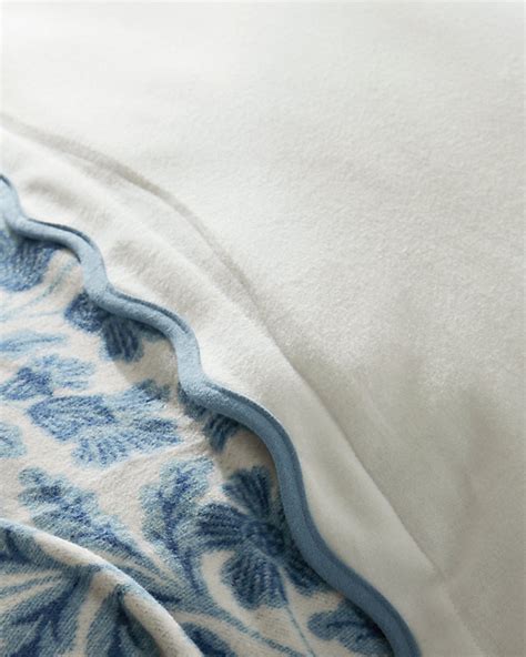 Cozy Scallop Organic-Cotton Flannel Duvet Cover | Garnet Hill