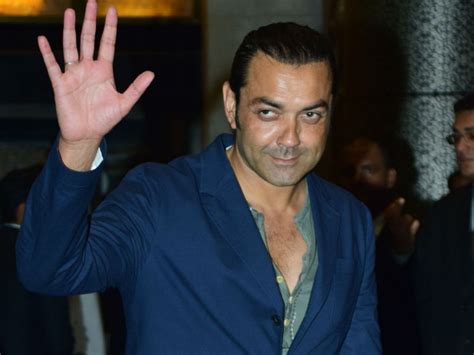 Sunny Deol's brother Bobby Deol irks fans with his DJ act; 'Changez ...