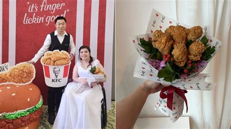 No Roses, But Fried Chicken Bouquet: Couple Goes Viral For Wedding In ...