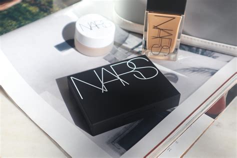 Nars Light Reflecting Setting Powder 的图像结果