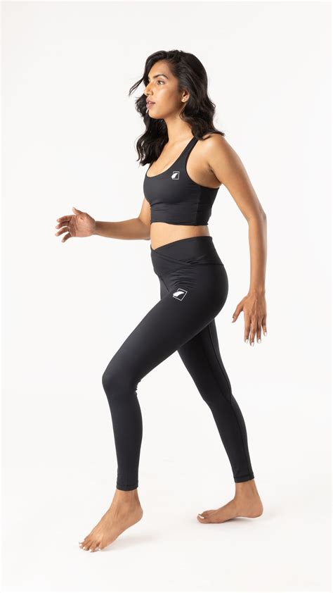 Black Mid-rise Leggings With Crossover Waist – Tan Swimwear ...