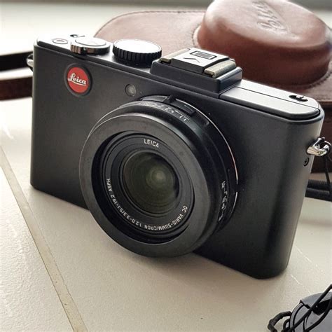 Leica D-Lux 5, Photography, Cameras on Carousell
