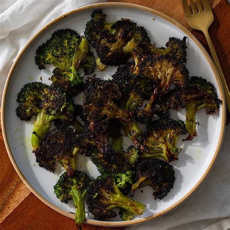 Crispy Baked Smashed Broccoli - Avocado Skillet