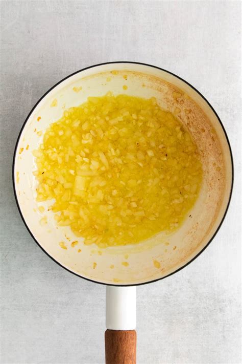 Vodka Sauce Recipe (20-min!) - The Cheese Knees