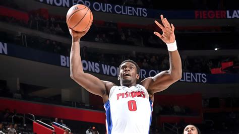 Download Jalen Duren Dunk Highlight Wallpaper | Wallpapers.com