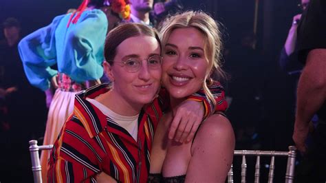 Gabby Windey and Robby Hoffman Eloped in Vegas — and Walked Down the ...