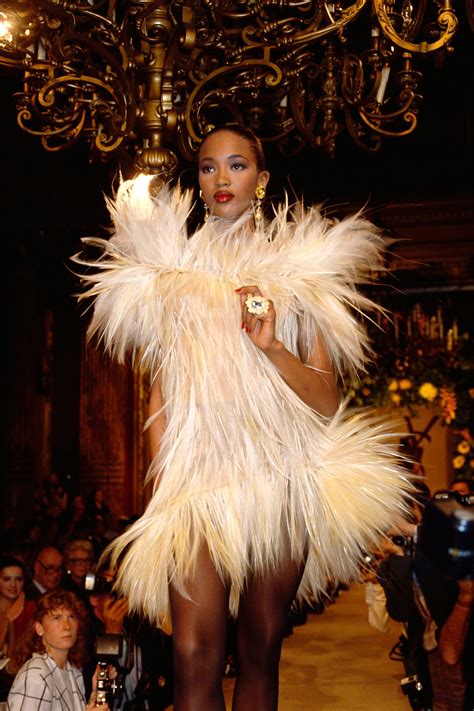 Models On Runway 的图像结果