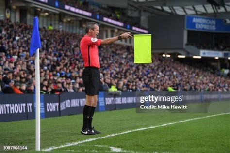 Referees Assistant Photos and Premium High Res Pictures - Getty Images