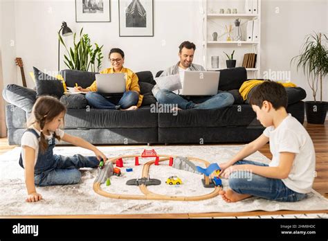 Busy Working Mother 的图像结果