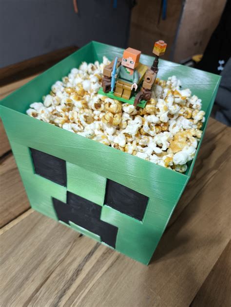 🎬 Minecraft Movie Popcorn Bucket・Archivo STL para Impresión 3D・Cults