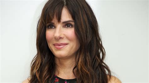 Sandra Bullock Plastic Surgery — Experts Weigh in on Her Botox