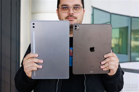Samsung Galaxy Tab S10 Ultra vs Apple iPad Pro M4: door-sized AI ...